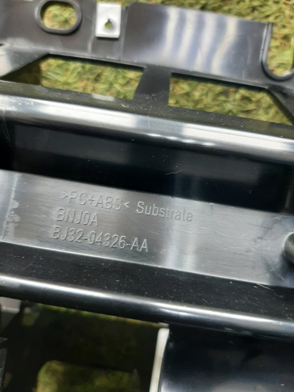 Кронштейн магнитолы Range Rover Evoque 2014 Кроссовер 5дв L538 224DT Кронштейн магнитолы Range Rover Evoque 2014 Кроссовер 5дв L538 224DT
