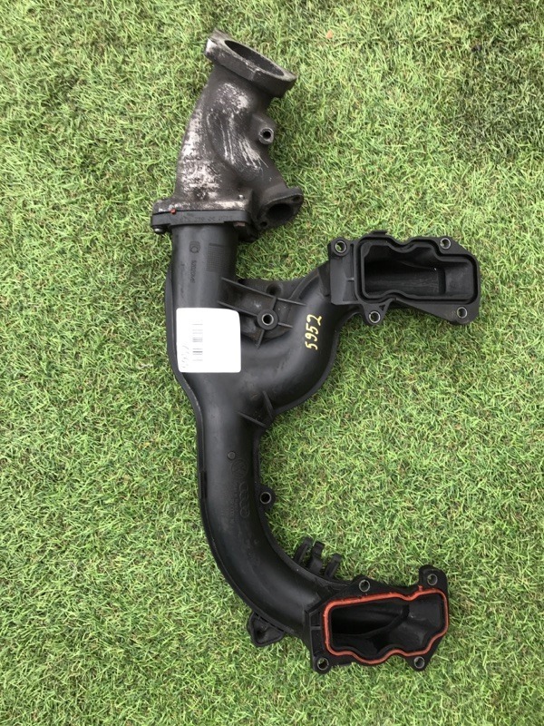 Коллектор впускной Audi A6 C6 2005 седан 5 дв 3.0 BMK 059145762b контрактная