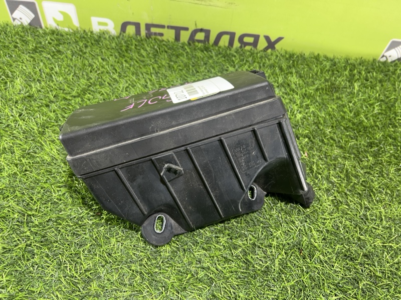 Блок предохранителей GOLF BA5