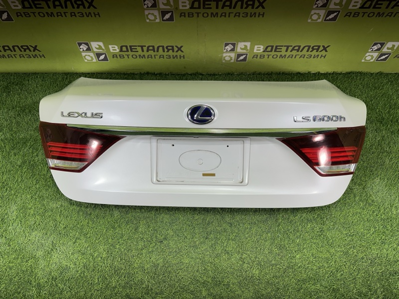 Крышка багажника Ls600h 077 UVF45