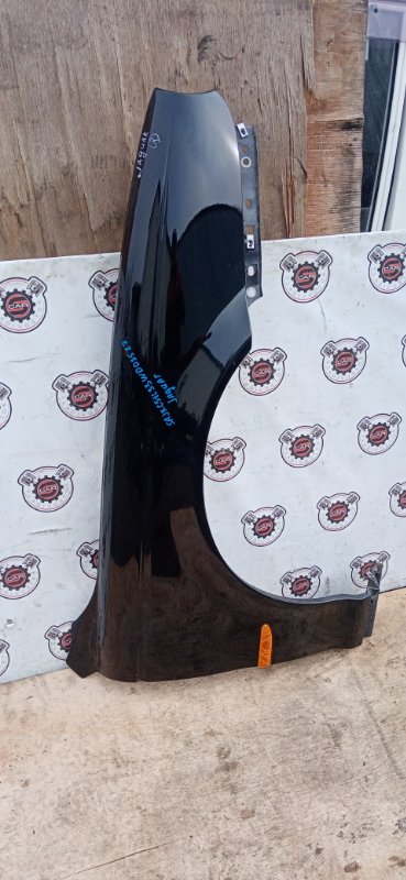 Крыло переднее правое JAGUAR XJ X350 контрактная