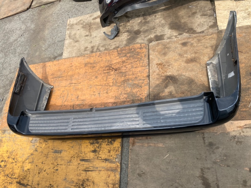 Бампер задний LINCOLN NAVIGATOR UN173 USEM контрактная