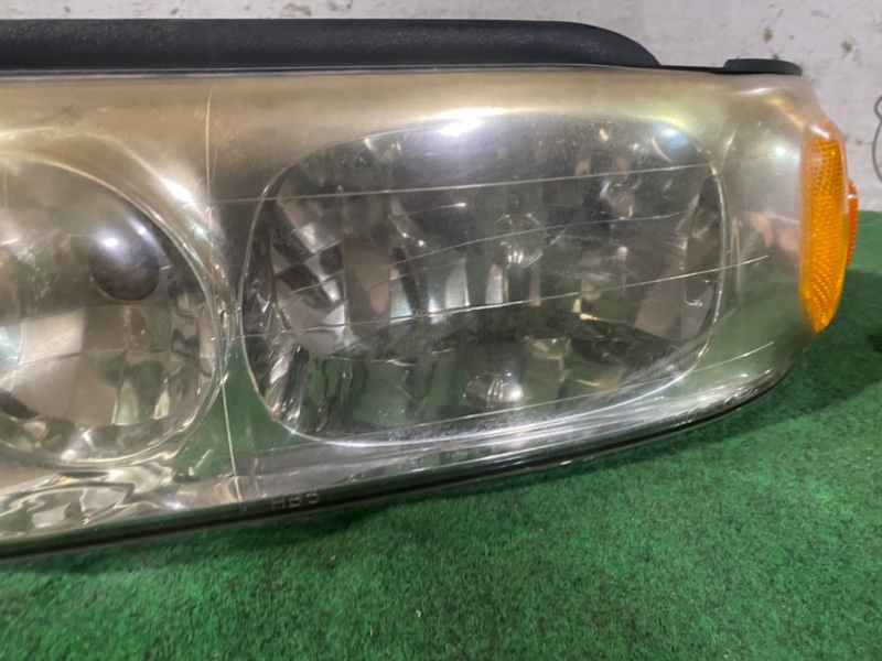 Фара передняя левая LINCOLN NAVIGATOR un173