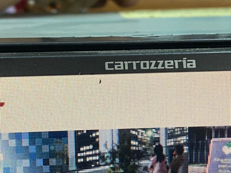 Магнитофон Pioneer Carrozzeria AVICHRZ88