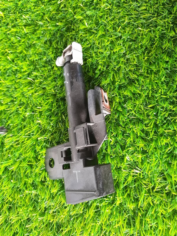 Форсунка омывателя LEVORG VM4 Форсунка омывателя LEVORG VM4