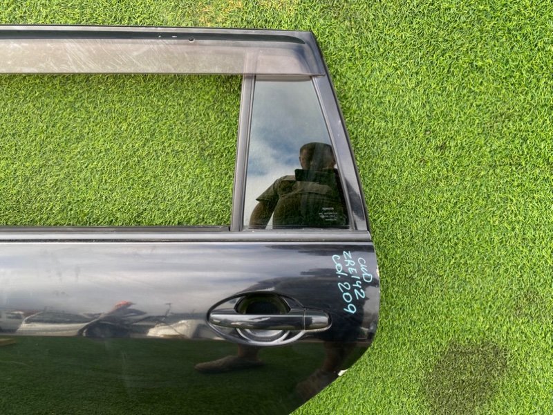 Дверь задняя левая COROLLA FIELDER ZRE142G Дверь задняя левая COROLLA FIELDER ZRE142G