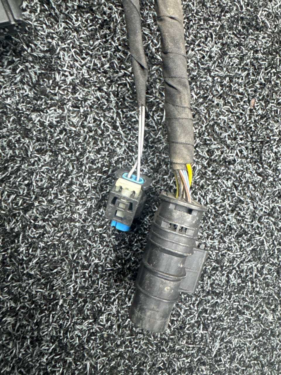 Проводка бампера переднего GLC x253 2017 W253 om 651.921 Проводка бампера переднего GLC x253 2017 W253 om 651.921