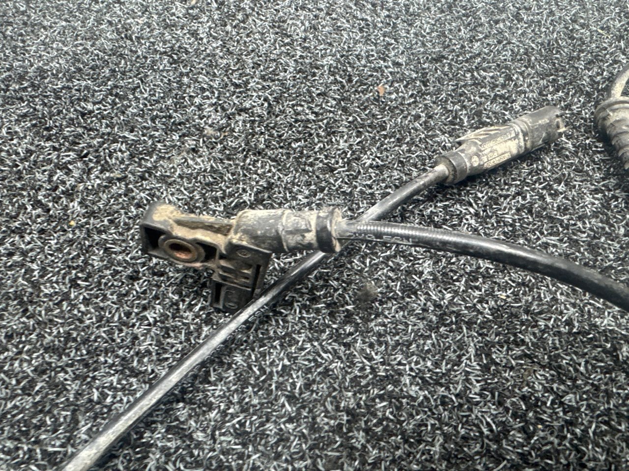 Датчик износа тормозных колодок задний gle W167 2021 w167 om 656