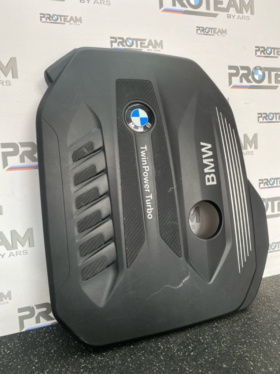 Декоративная крышка двигателя BMW X3 G01 B57