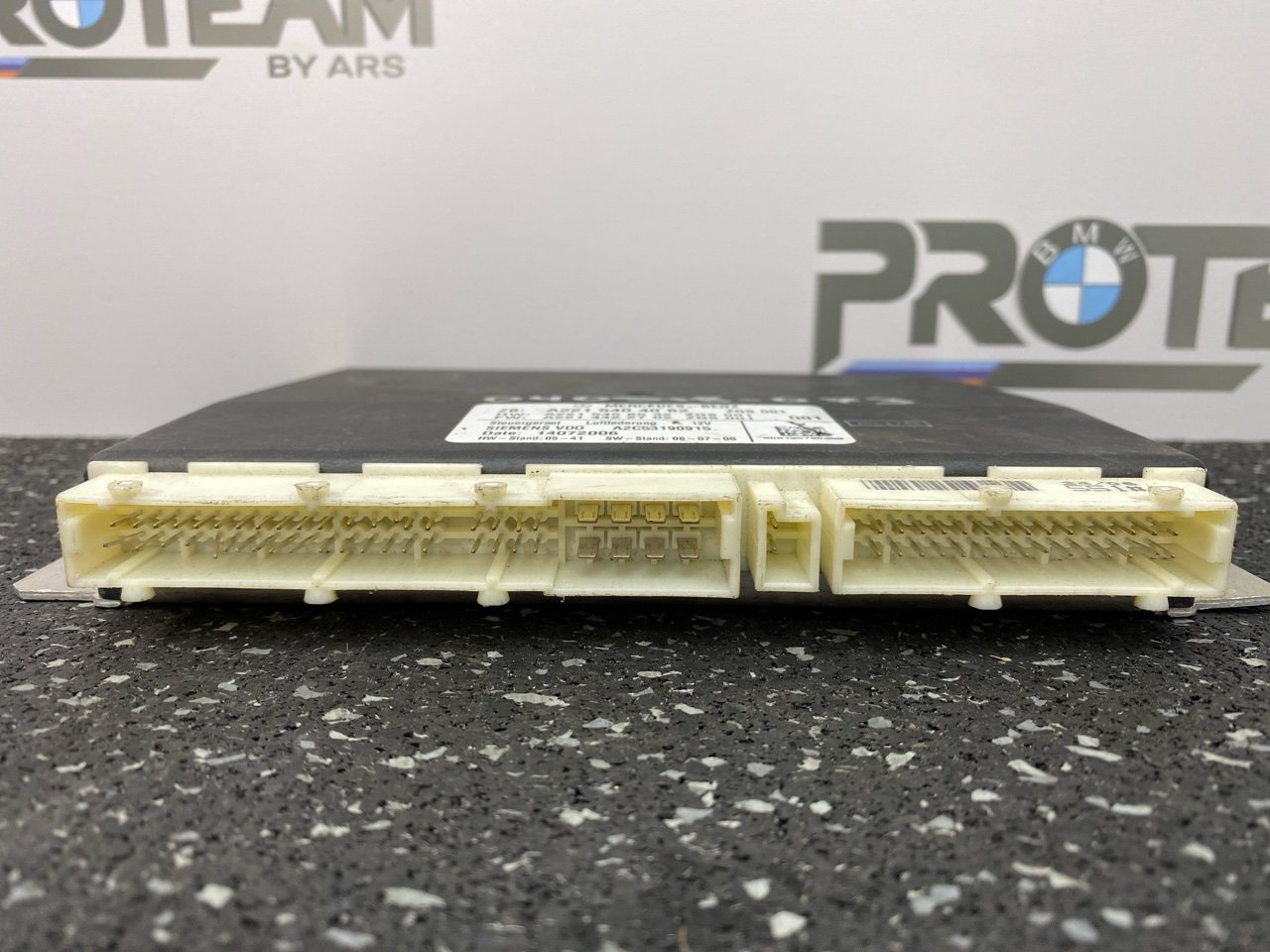 Блок управления пневмоподвеской S 2006 W221