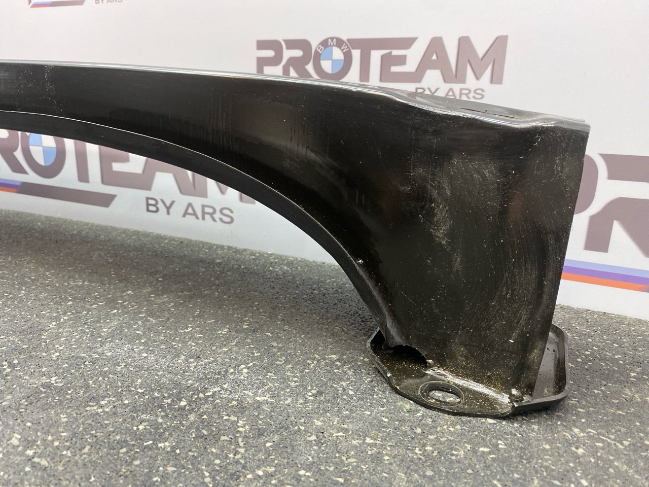 Усилитель бампера заднего 5 2021 G30 B47