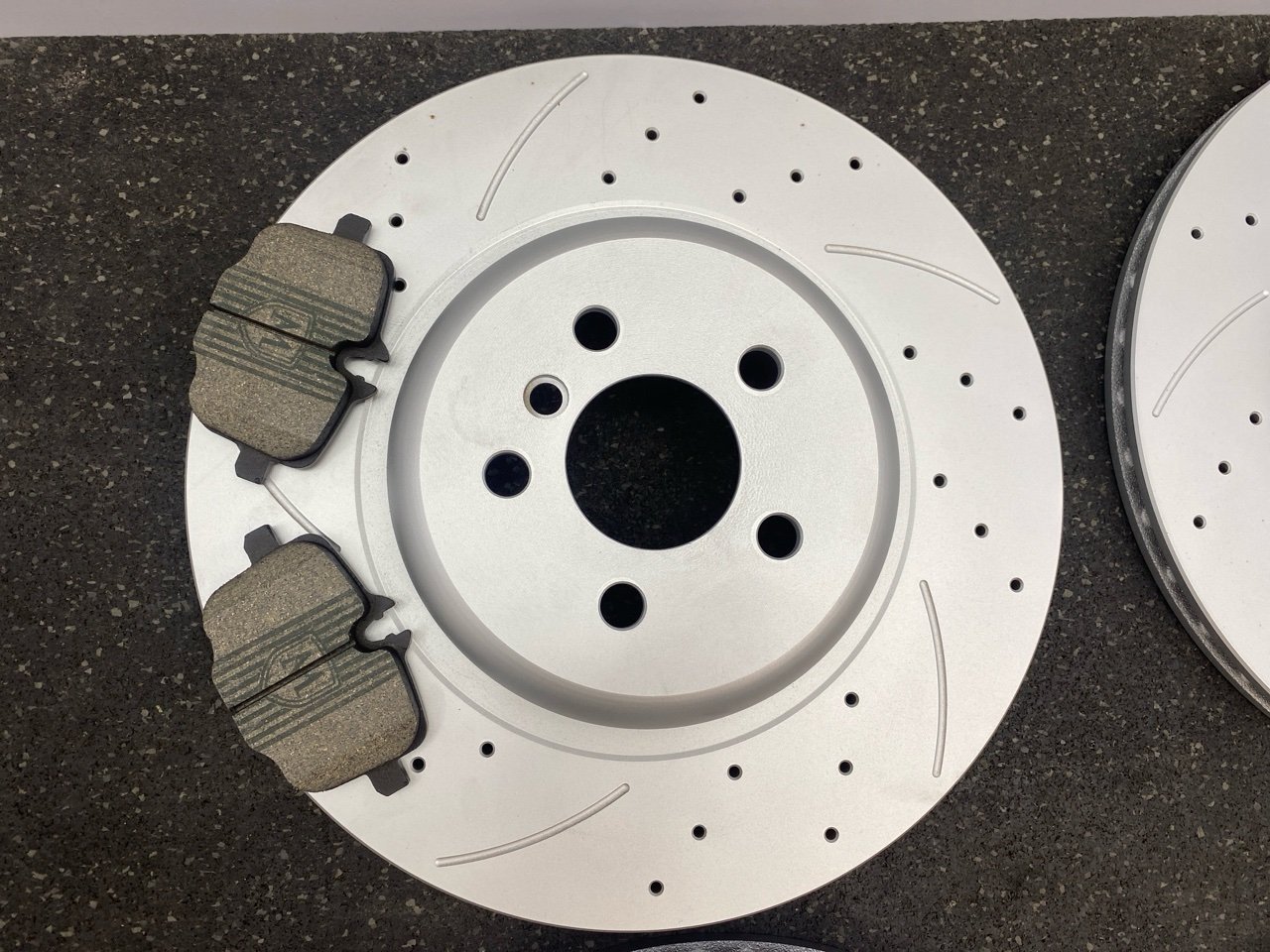 Диск тормозной (комплект) X5 2023 G05