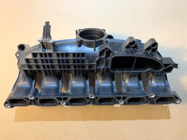 Запчасть коллектор впускной BMW 5-Series 535i GT 2011 F07 N55B30 11617576911 контрактная Коллектор впускной BMW 5-Series 535i GT 2011 F07 N55B30 11617576911 контрактная