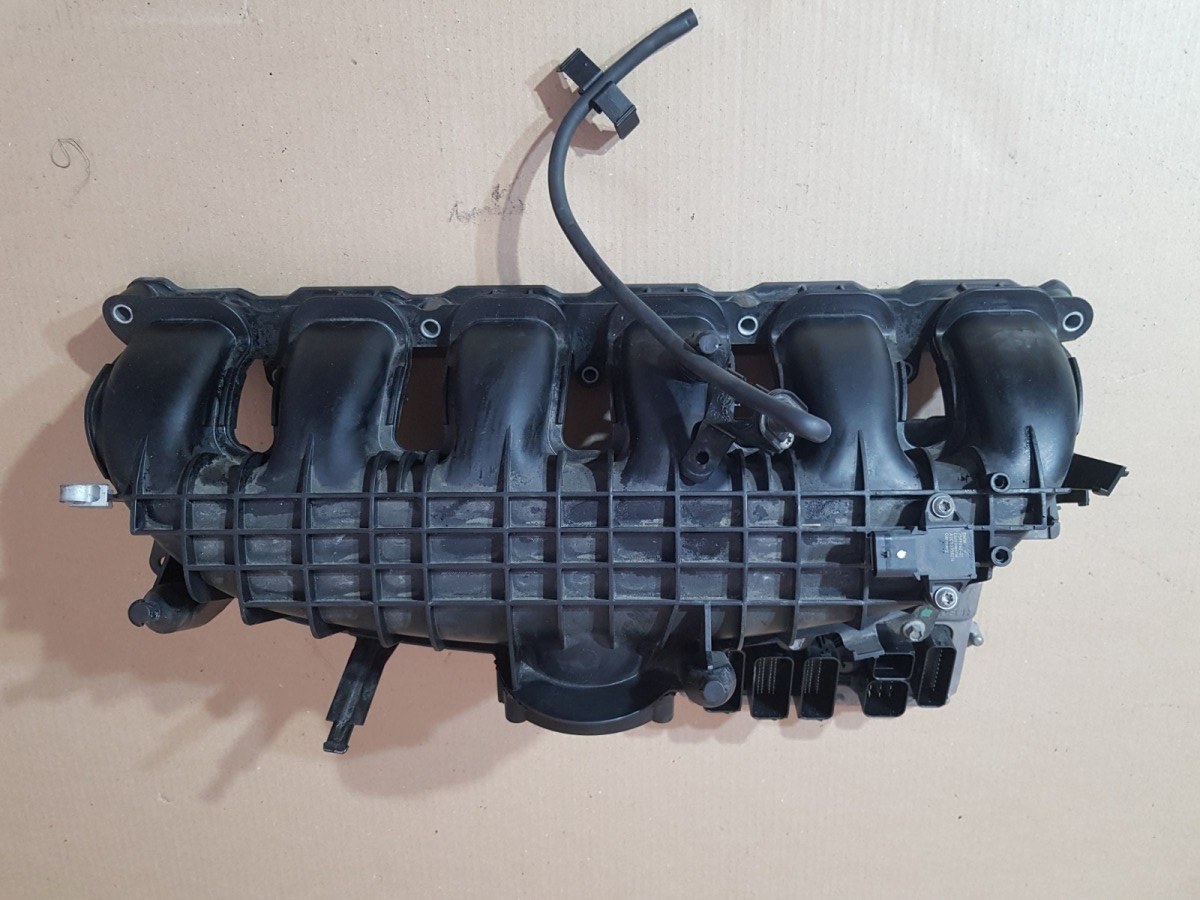 Запчасть коллектор впускной BMW 5-Series 2011 F10 N55B30 Hybrid 5 11617576911 контрактная Коллектор впускной BMW 5-Series 2011 F10 N55B30 Hybrid 5 11617576911 контрактная