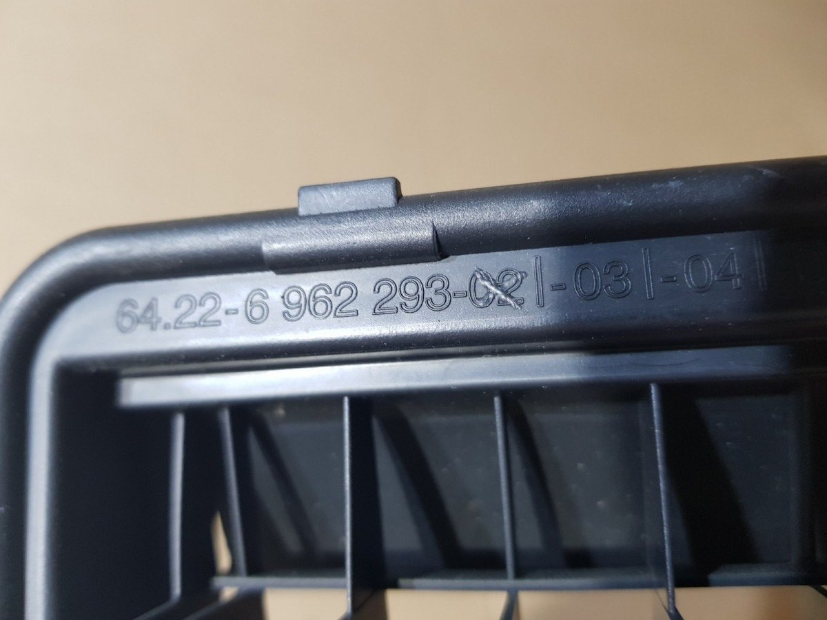 Вентиляционная решетка задняя 5-Series 2011 F10 N55B30 Hybrid 5 Вентиляционная решетка задняя 5-Series 2011 F10 N55B30 Hybrid 5