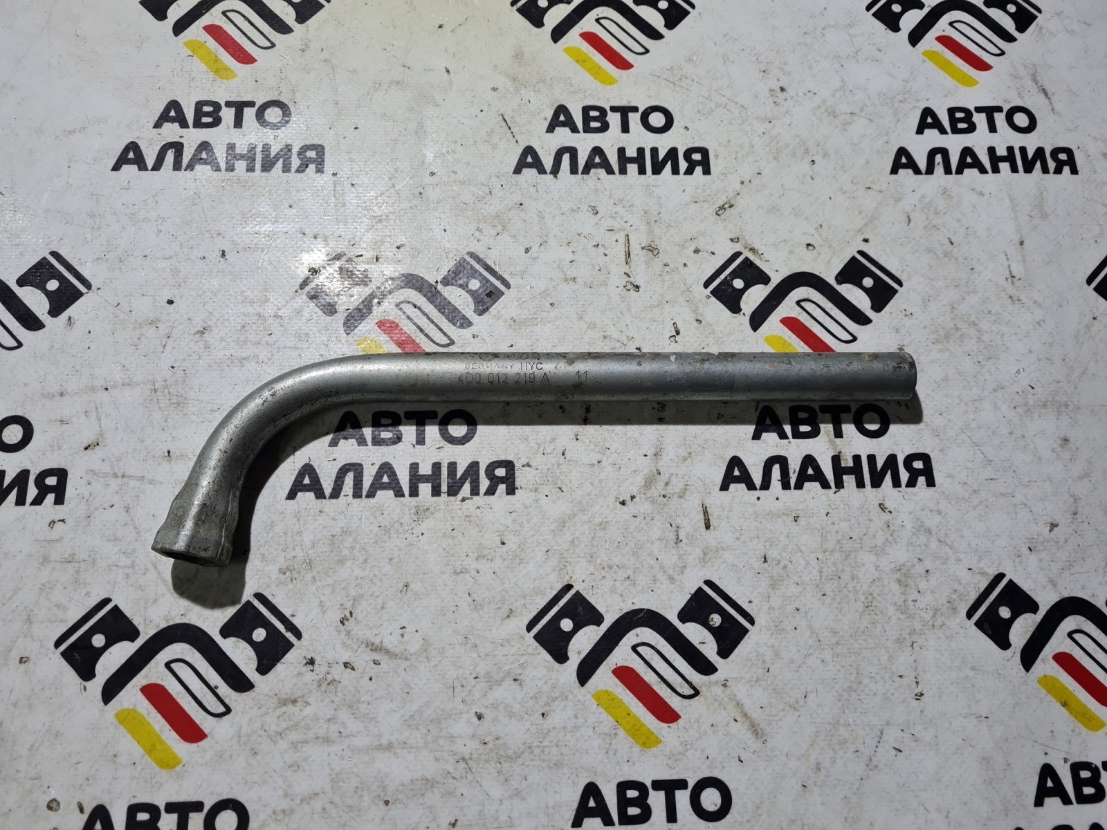 Ключ балонный Volkswagen Passat 2008 B6 4D0012219A контрактная