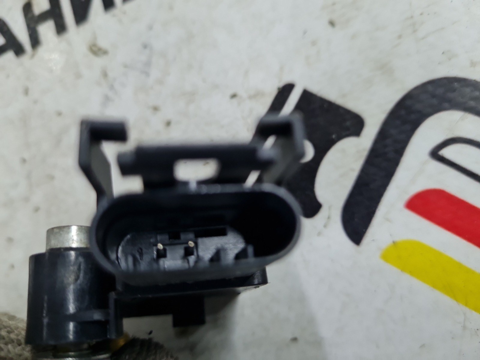 Датчик в двери 5 2012 F10 N20B20 Датчик в двери 5 2012 F10 N20B20