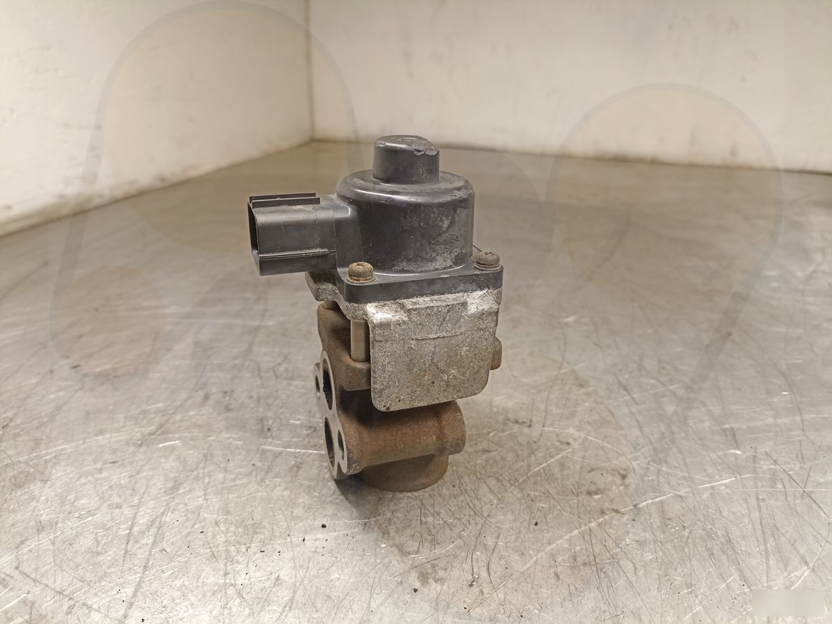 Клапан EGR Mitsubishi 4B12 1582A103 контрактная