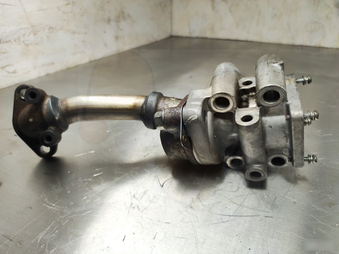 Клапан EGR 4D56U