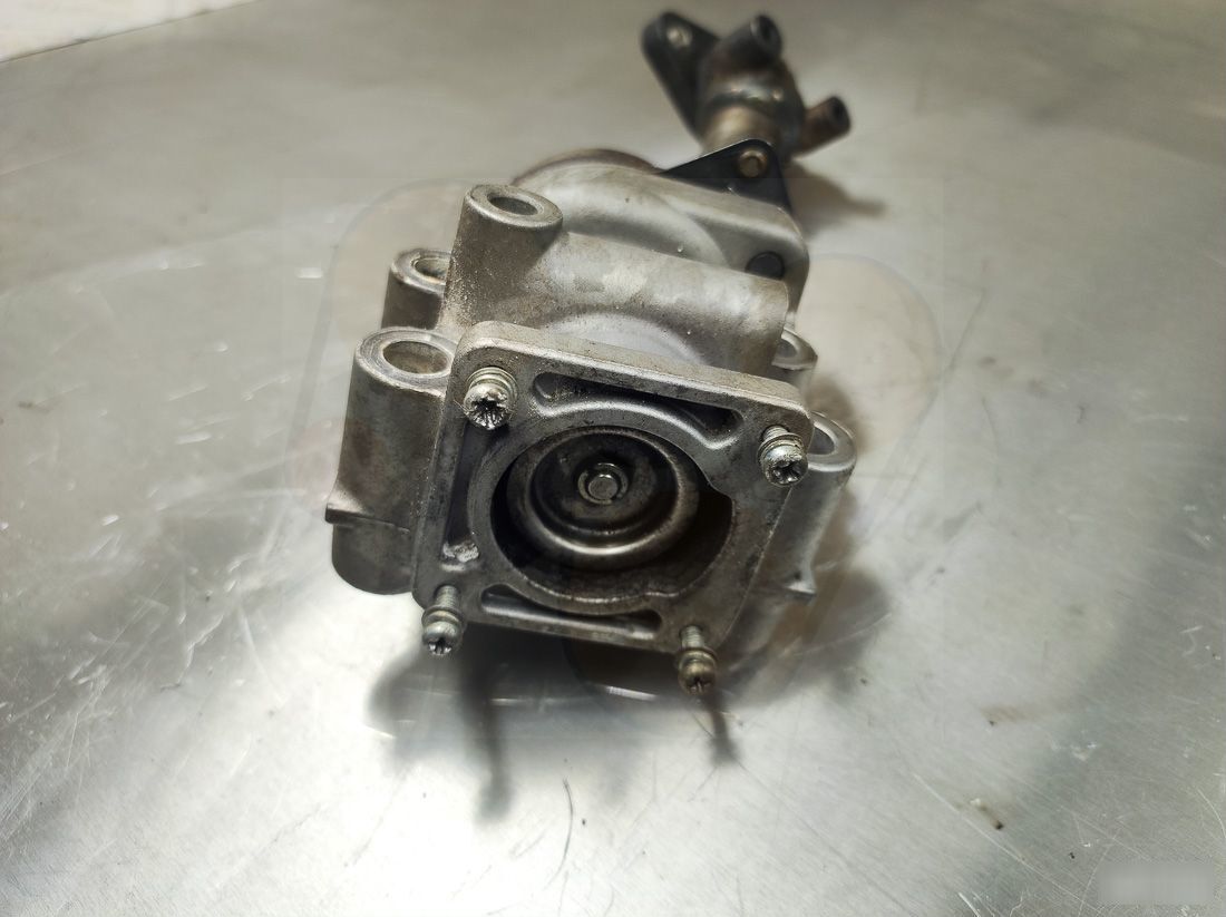 Клапан EGR 4D56U