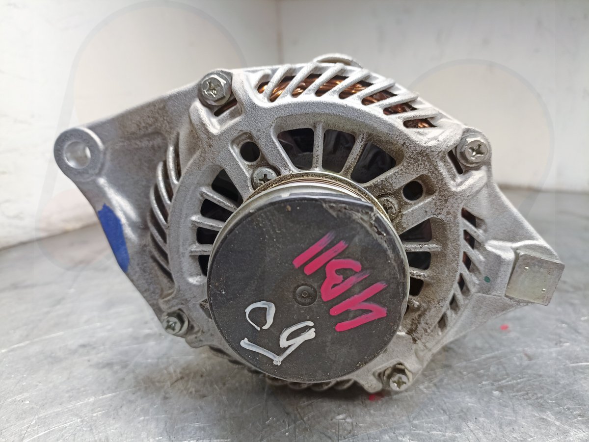 Генератор 1800A388 Mitsubishi Mitsubishi 4B11 1800A388 контрактная