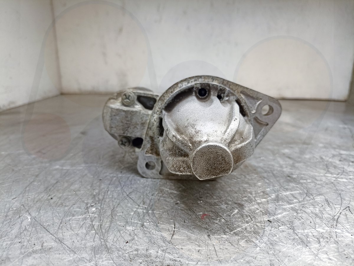 Стартер MR994922 Mitsubishi M000T45275ZT