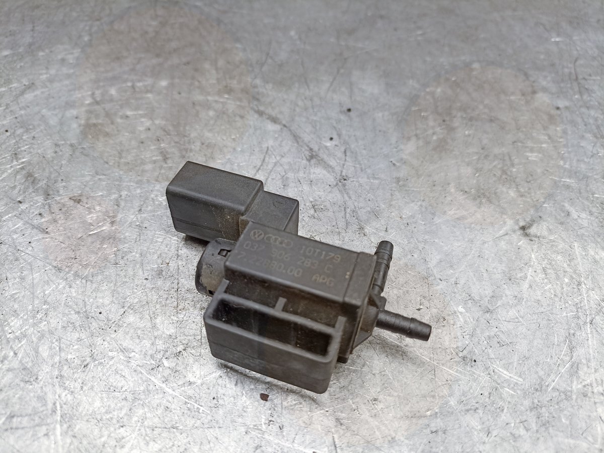 Клапан электромагнитный 037906283C 2010 CDN