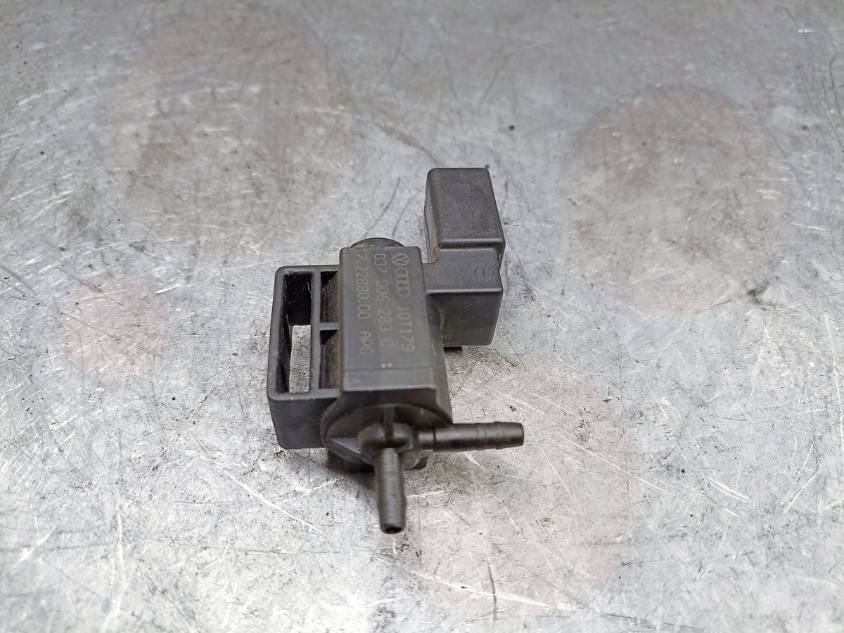 Клапан электромагнитный 037906283C 2010 CDN