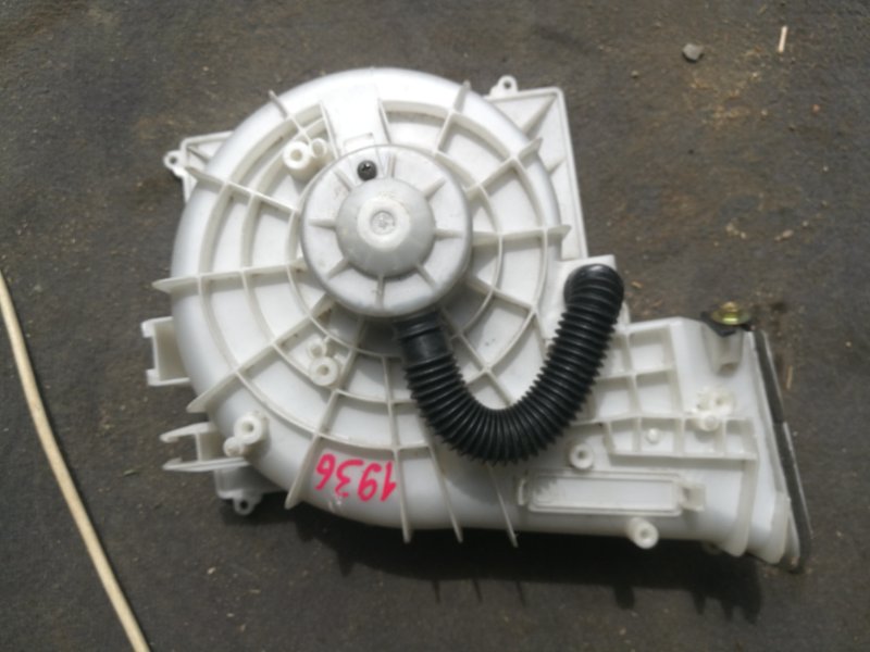 Мотор печки Nissan Bluebird Sylphy G10 (б/у)