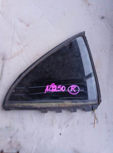 Форточка двери Toyota Avensis AZT250 задняя правая (б/у)