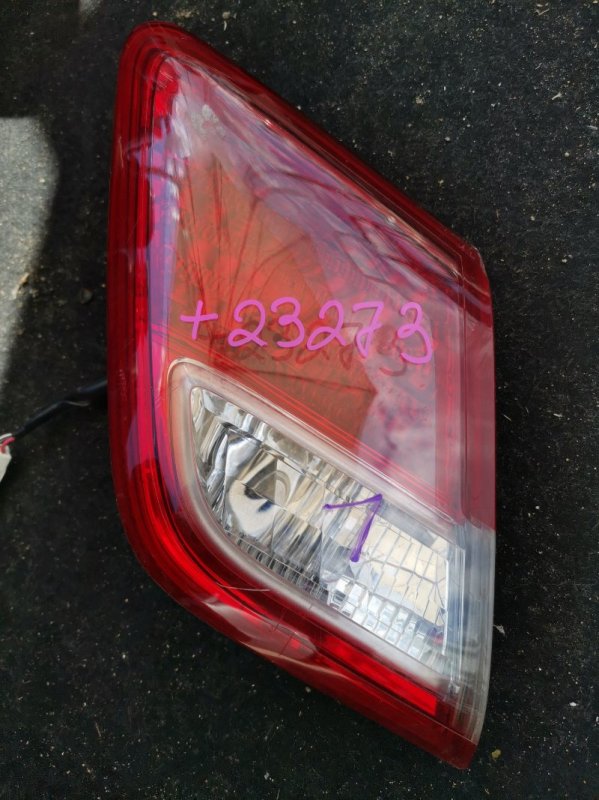 Стоп-сигнал в крышку багажника Toyota Camry ACV40 левый (б/у)