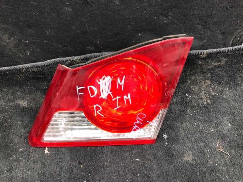 Стоп-сигнал в крышку багажника Honda Civic FD1 правый (б/у)
