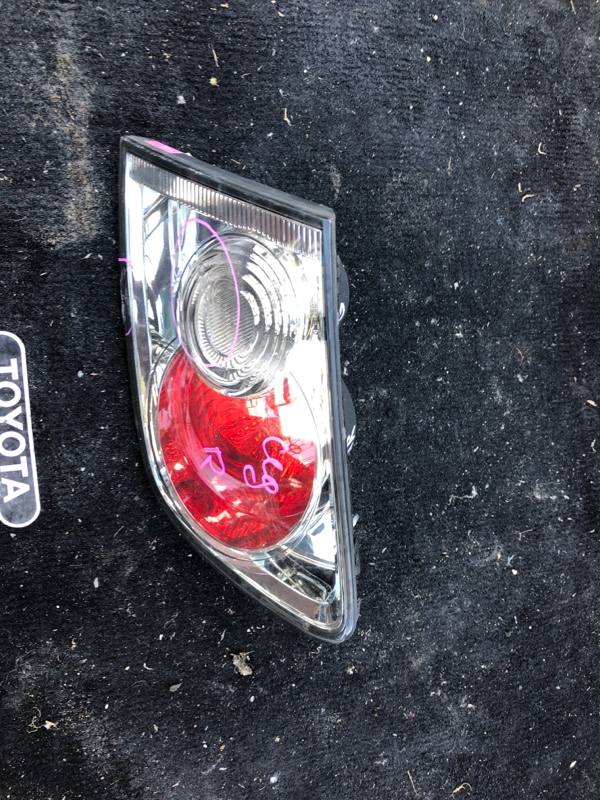 Стоп-сигнал в крышку багажника Mazda 6 GG правый (б/у)