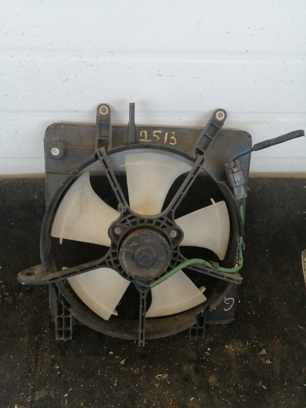 Диффузор радиатора Honda Airwave GJ1 (б/у)
