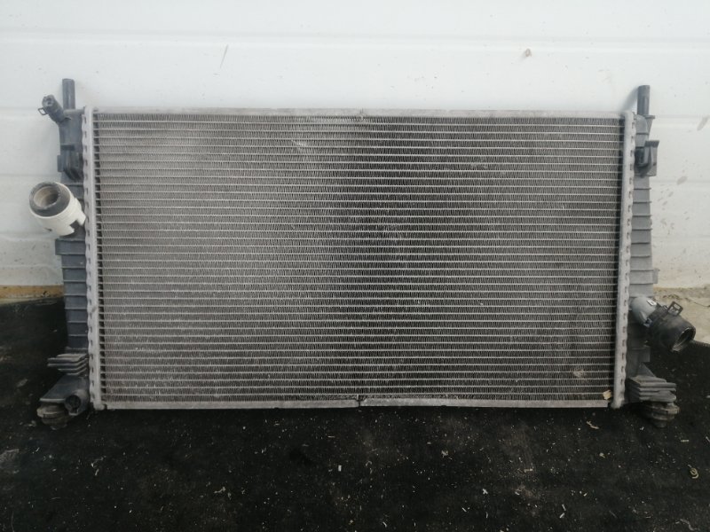 Радиатор двс Mazda 3 BK (б/у)