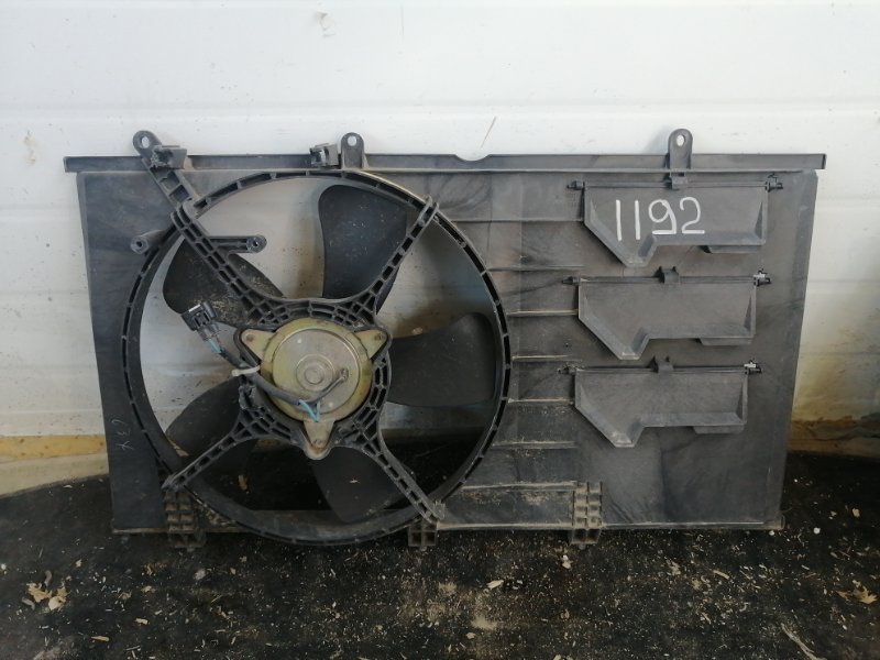 Диффузор радиатора Mitsubishi Lancer Cedia CS2A (б/у)