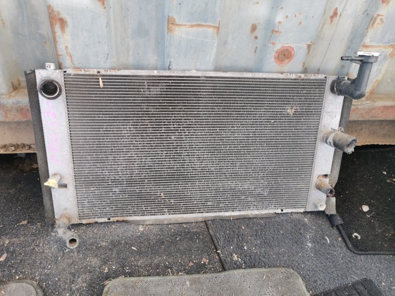 Радиатор двс Toyota Prius NHW20 (б/у)