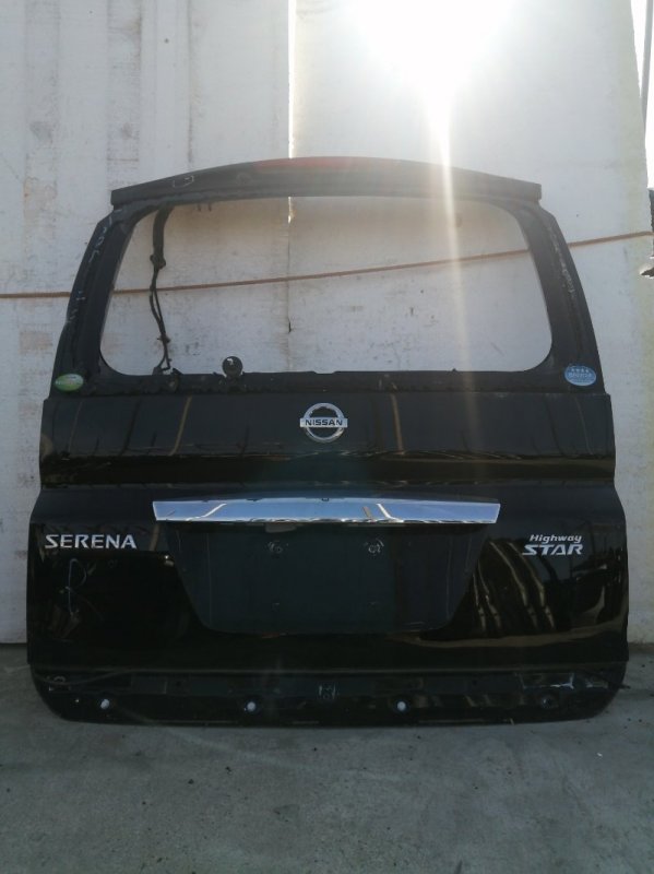 Дверь багажника Nissan Serena C25 (б/у)
