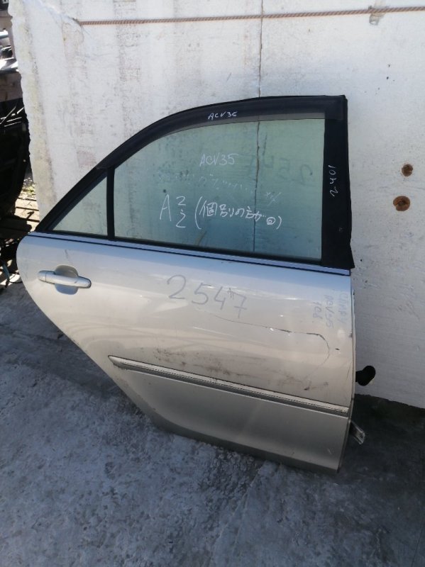 Дверь Toyota Camry ACV30 задняя правая (б/у)