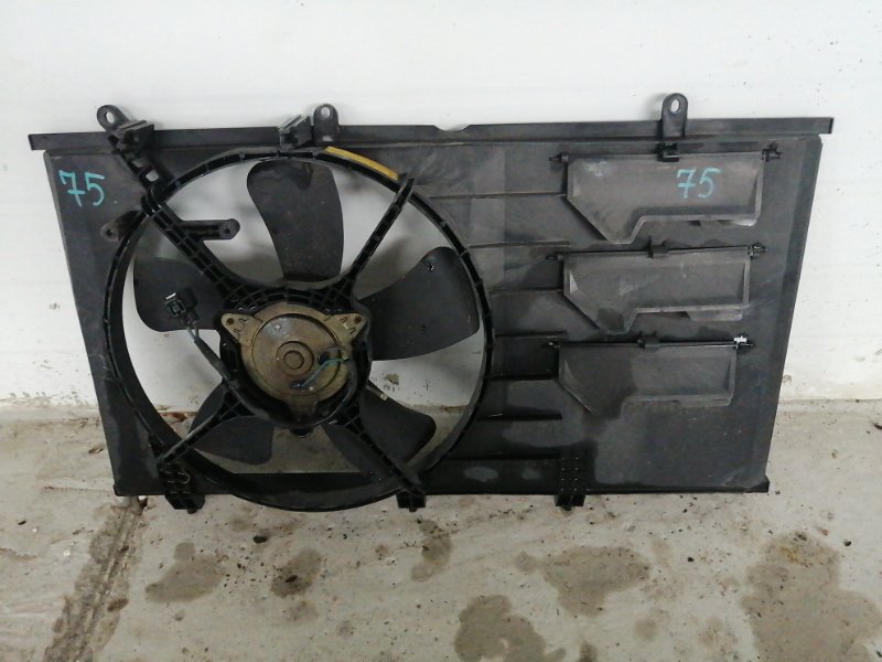 Диффузор радиатора Mitsubishi Lancer Cedia CS5W 4G93 (б/у)