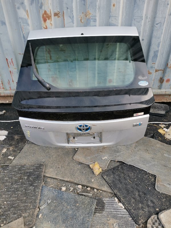 Дверь багажника Toyota Prius ZVW30 (б/у)