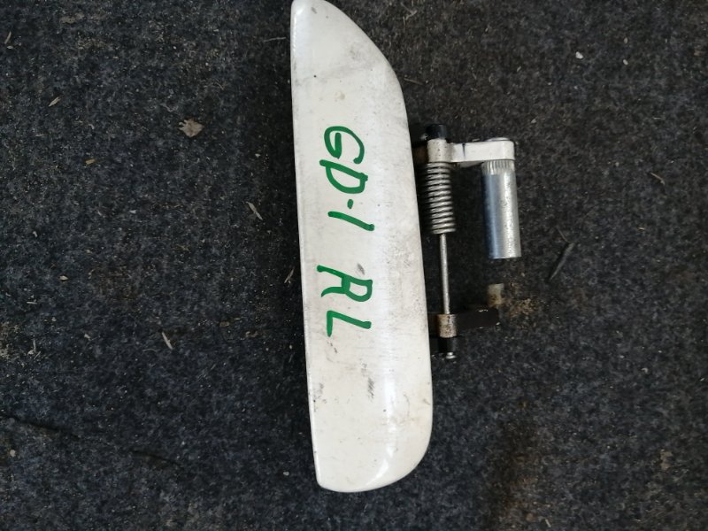 Ручка двери внешняя Honda Fit GP1 задняя левая (б/у)