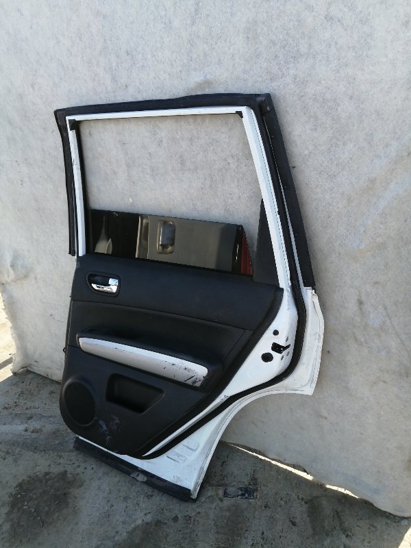 Дверь Nissan X-Trail T31 задняя правая (б/у)