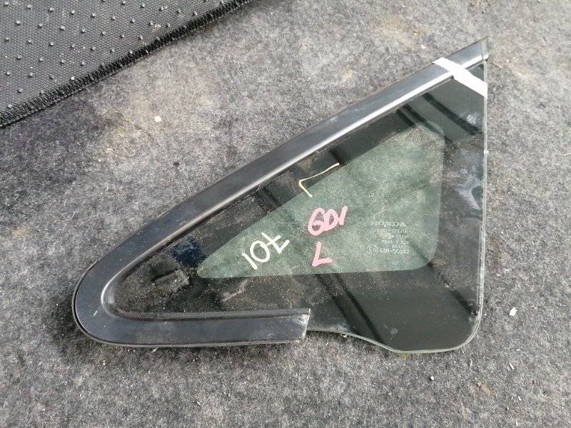 Форточка кузова Honda Fit GD1 передняя левая (б/у)