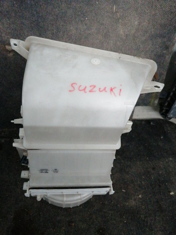 Корпус печки Suzuki Liana RB21 (б/у)