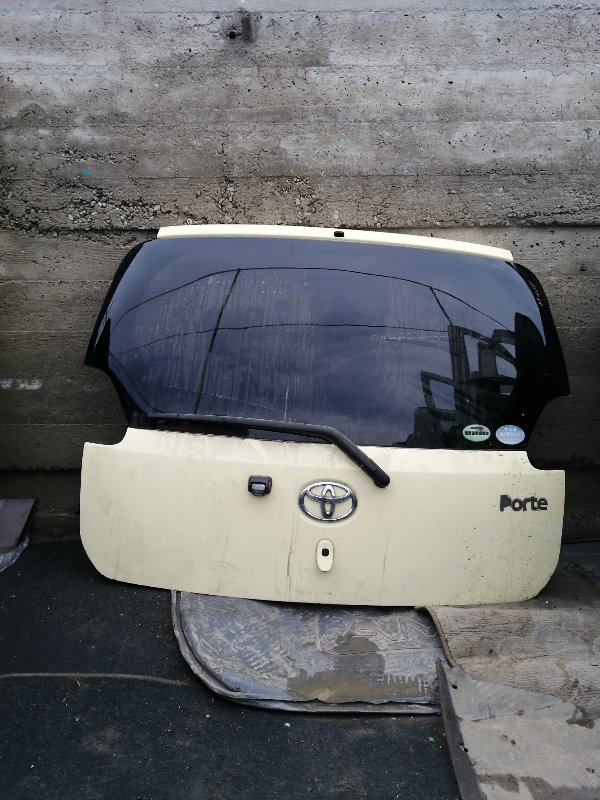 Дверь багажника Toyota Porte NNP11 (б/у)
