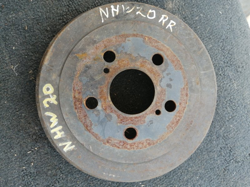 Тормозной барабан Toyota Prius NHW20 1NZ задний (б/у)