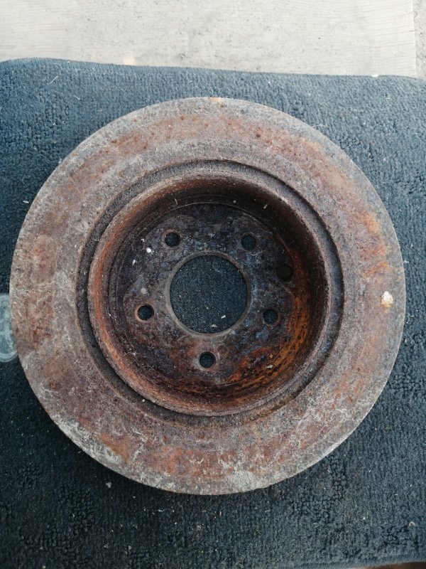 Тормозной диск Nissan Teana J31 VQ23 задний (б/у)