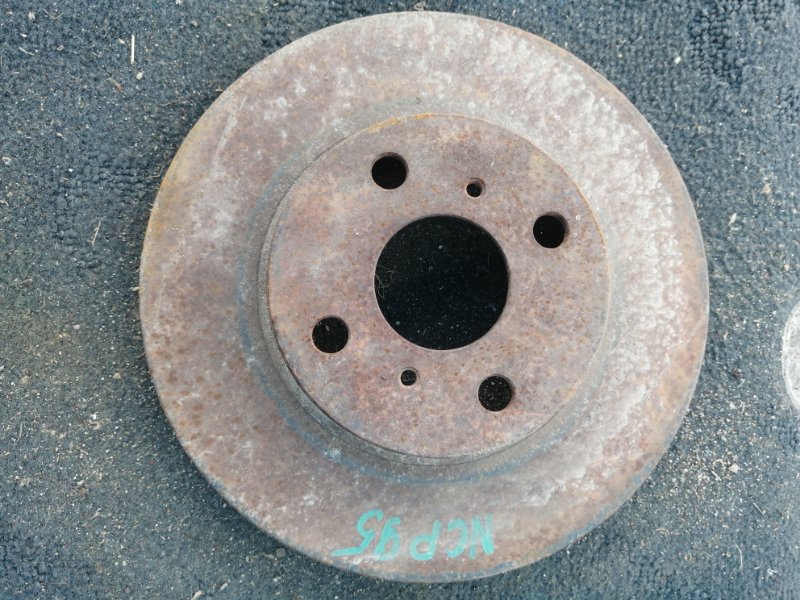 Тормозной диск Toyota Belta NCP96 передний (б/у)