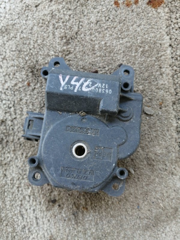 Моторчик заслонки печки Toyota Camry ACV40 (б/у)
